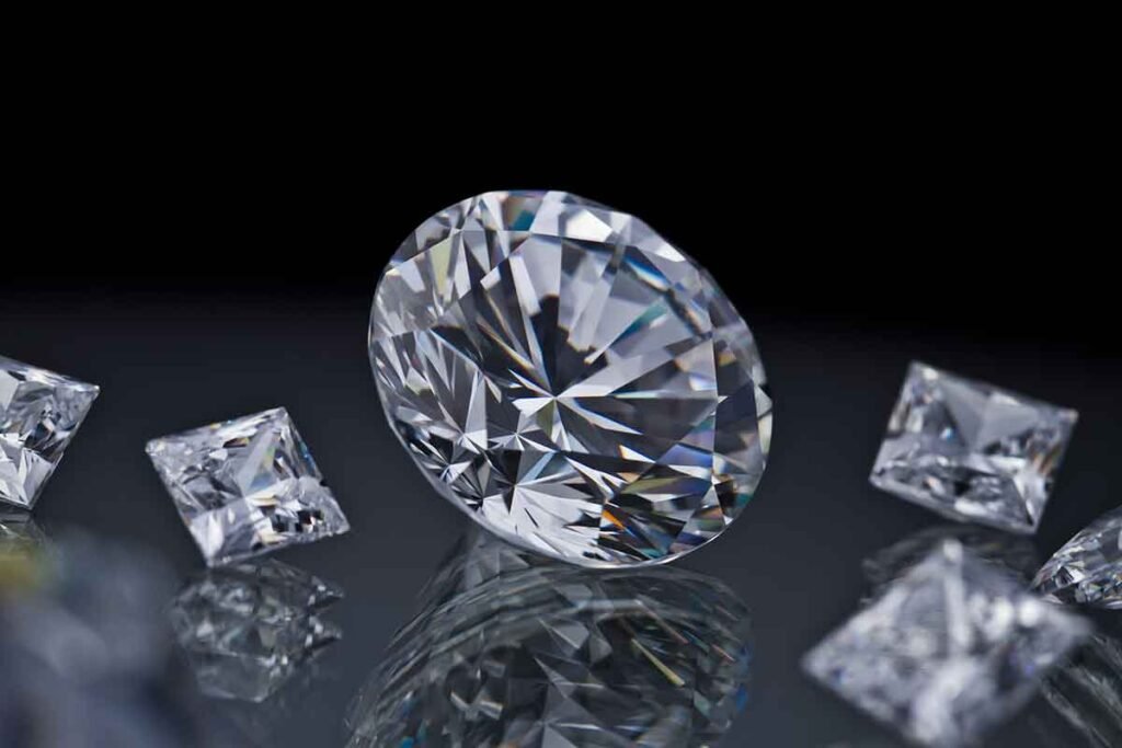 how are diamonds priced?