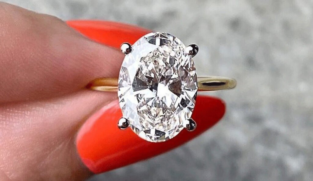 Oval Cut Engagement Rings: Facts That Should Know