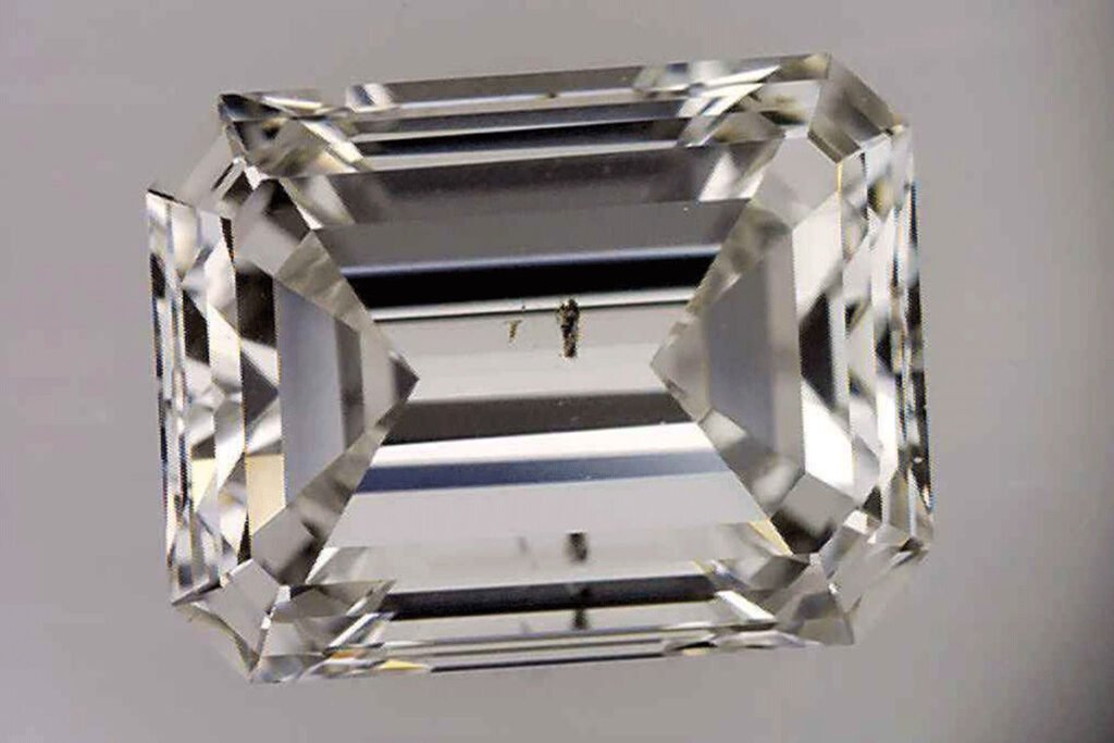 Eye-clean emerald-cut diamond