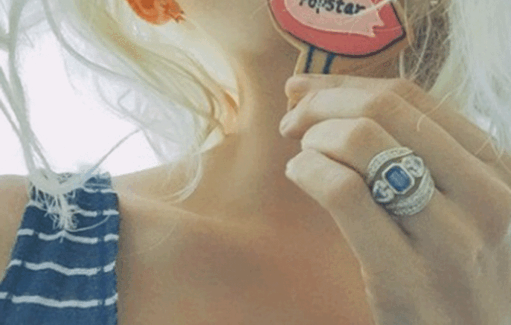 Poppy's Delevingne's engagement ring