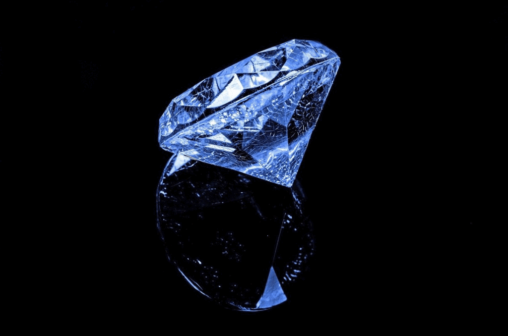 Diamond fluorescence