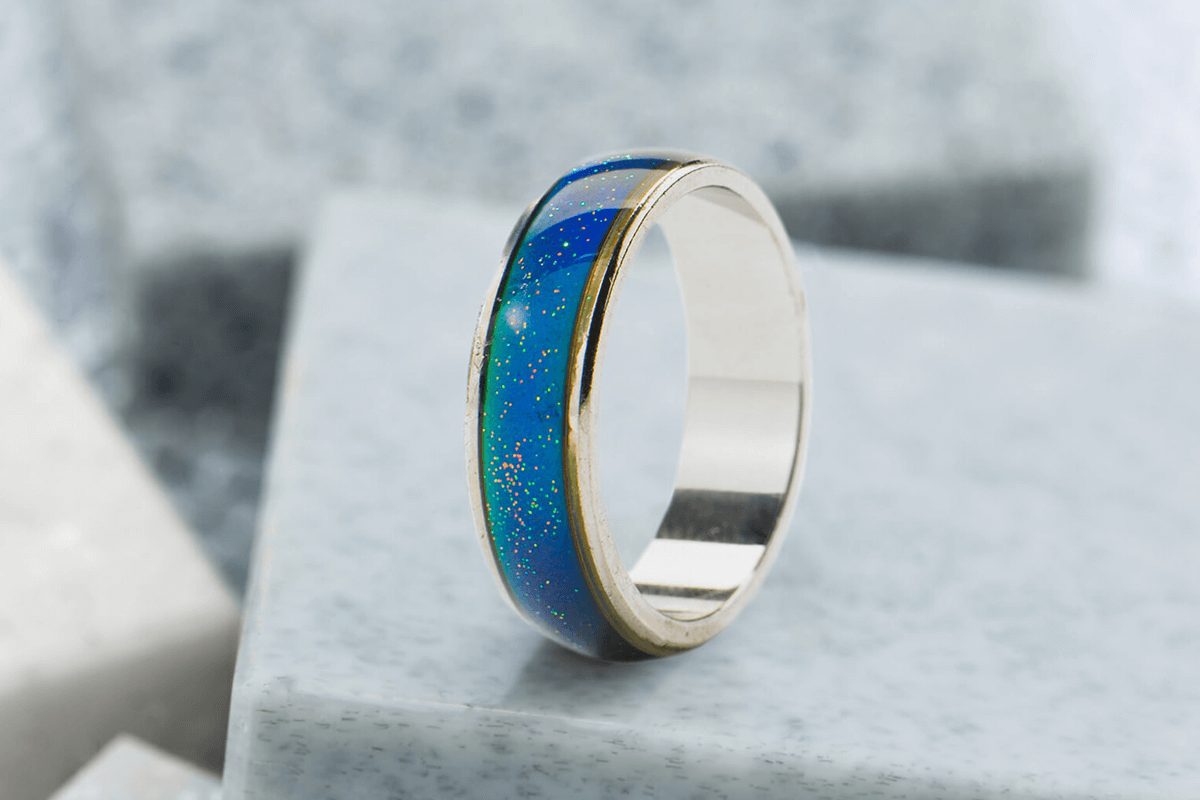 Mood Ring Colors: Science, Psychology, and Cultural Significance