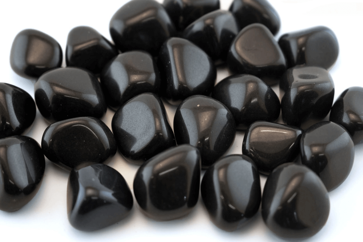 Black Onyx A Fascinating Gemstone with a Rich History and Sym...