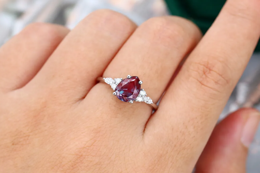 Gold pear shaped alexandrite ring